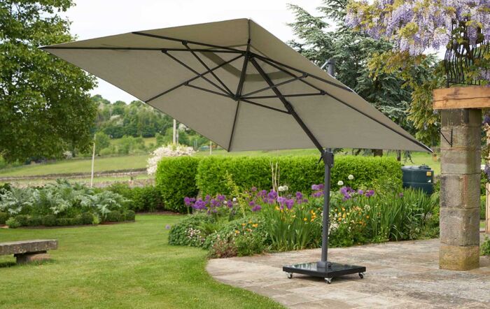 Platinum Challenger Luna Grey T2 3.5 x 2.6m Rectangular Free Arm Parasol With 90kg Wheeled Base